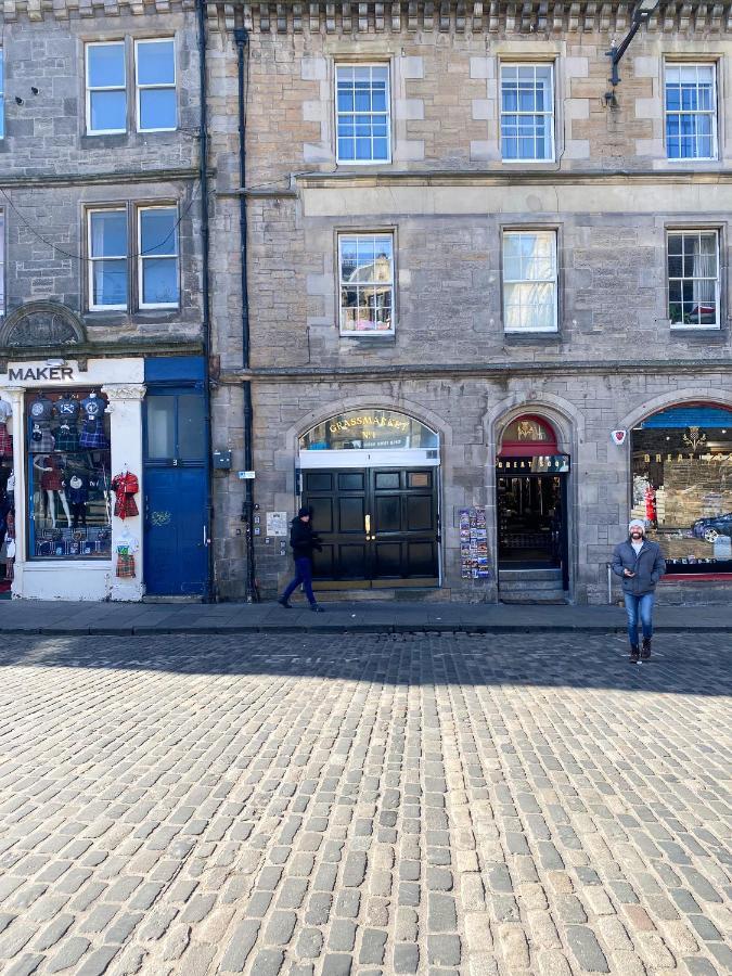 Snug Studio On The Grassmarket, 5Mins From Castle Edimburgo Esterno foto